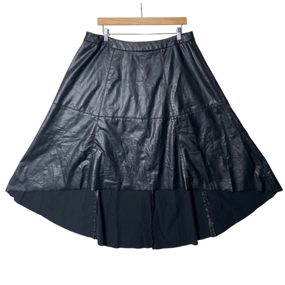 Kate and Mallory Pull On 14 Plus Size Black Wide Layered Skirt